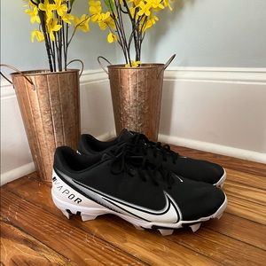 MENS Cleats Nike Vapor Size 13